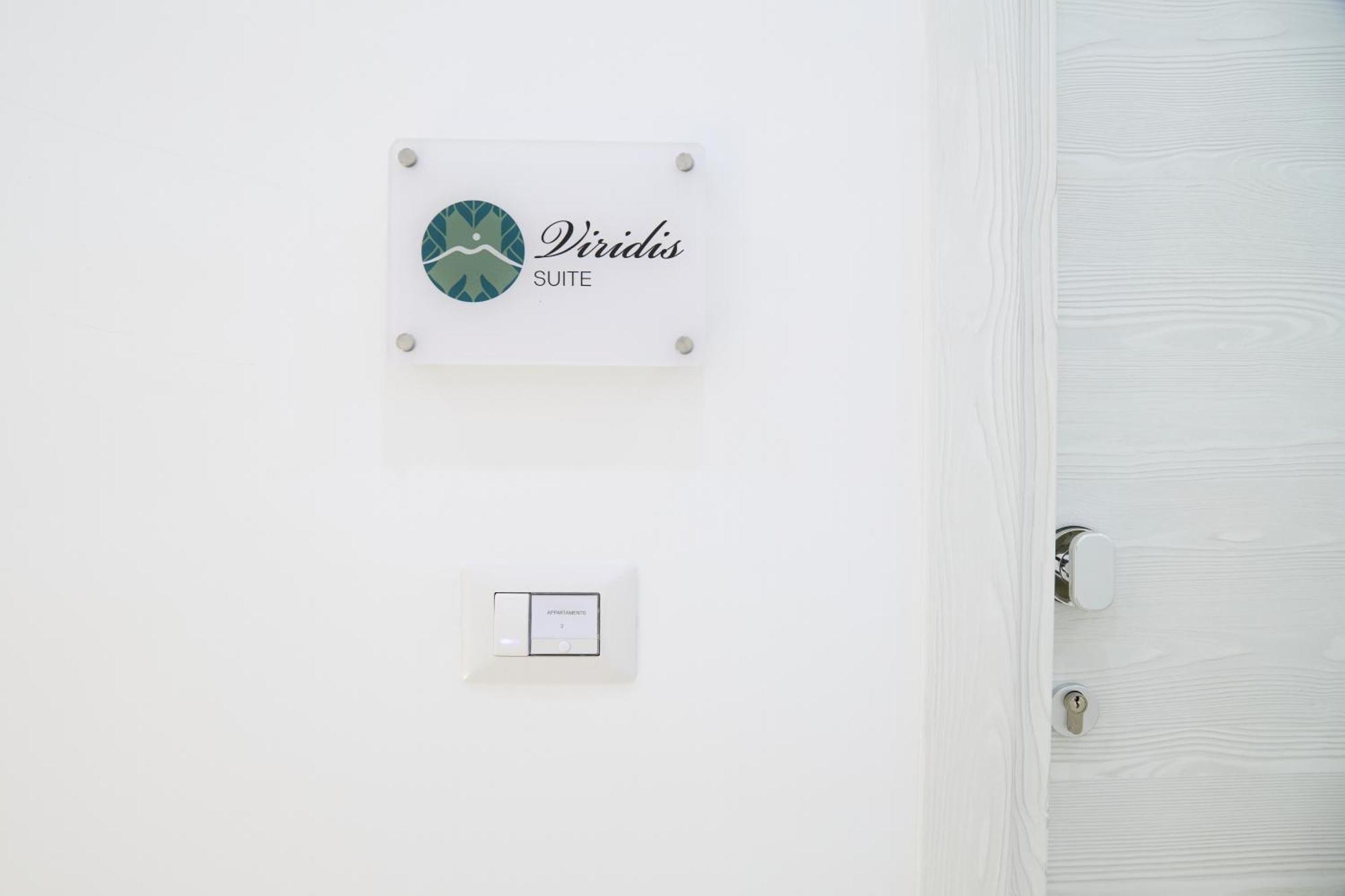 Napoli Central Lumina Suites Nápoles Exterior foto